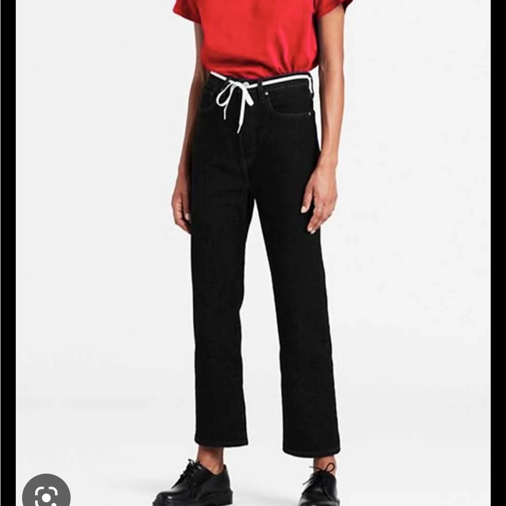 Levi’s Ribcage Straight Ankle
